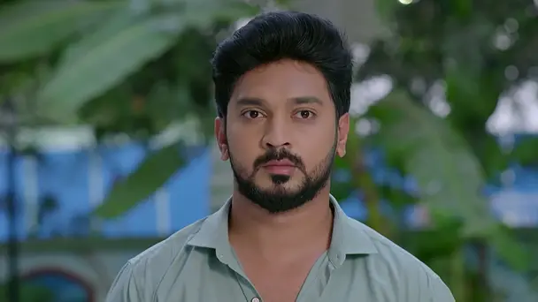 Vedavathi Invites Avani to Srikar's Wedding