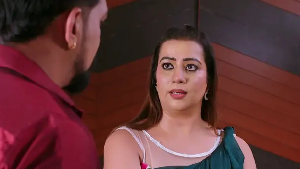 Mutthu Tries Revealing Subbu’s Truth