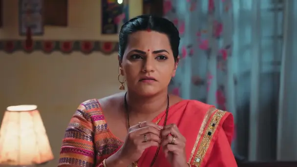 Meenakshi Grows Suspicious