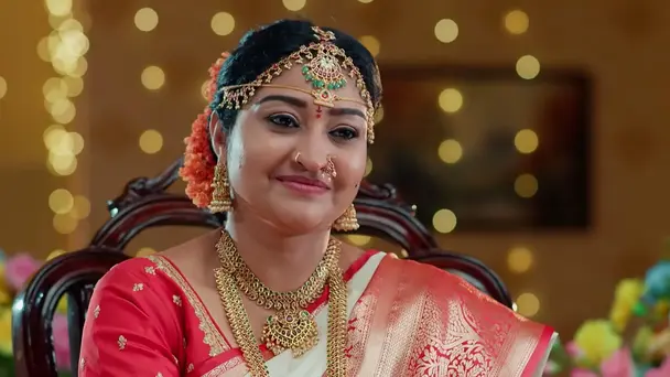 Mynavathi Hides a Secret on Her Wedding Day