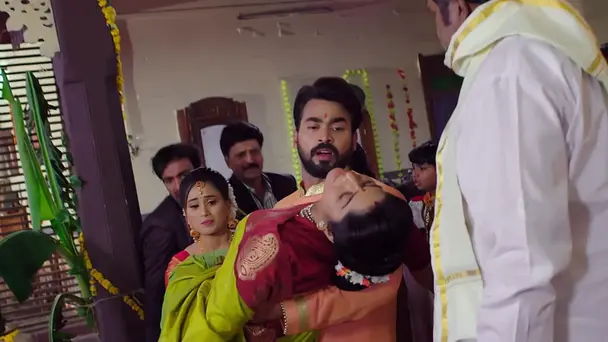 Manjari Hears Malli's Voice