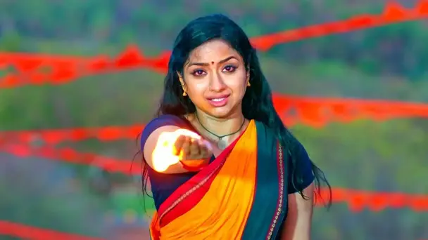 Trikaali looks for a red Banarasi saree - Trikaali S2