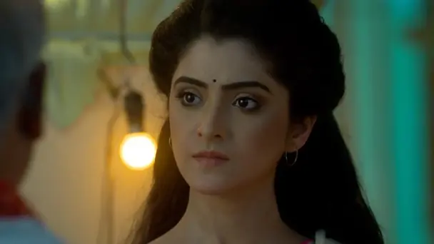 Jamuna plays the dhak - Jamuna Dhaki