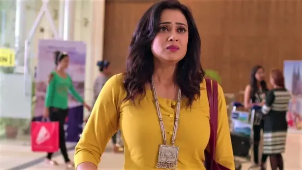 Mother India Meets Absentee Father