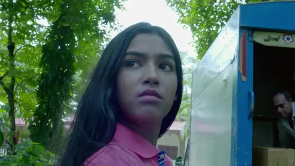 A father sacrifices himself to save his daughter - Fear Files