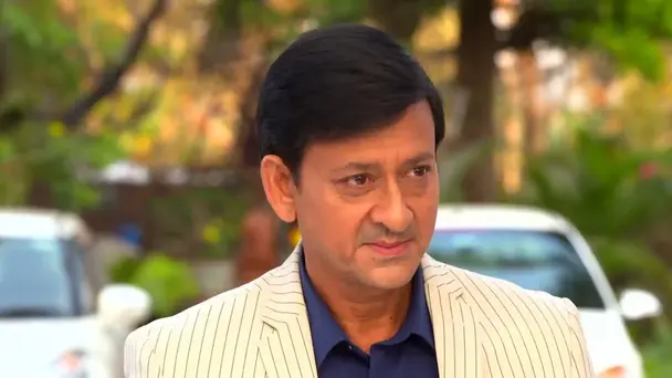 Anurag sees Viraj and Nandini
