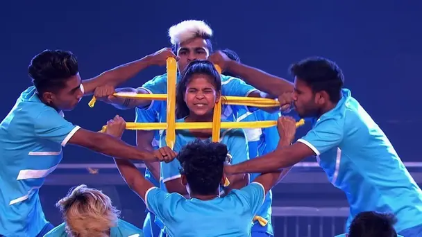 Learn freestyle dancing from Shakti Mohan - Dance With Me