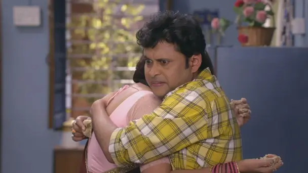 Rajesh embraces Pappu