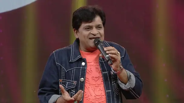 Celebrity guest Ali on the show - Bomma Adhirindi