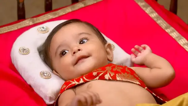 Kamsan is shocked to see Yoga Maya - Bhagavan Sree Krishnar