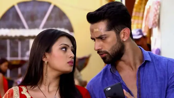 Nikita follows Ajay and Mehek