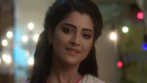 Geet lashes out at Jamuna - Jamuna Dhaki