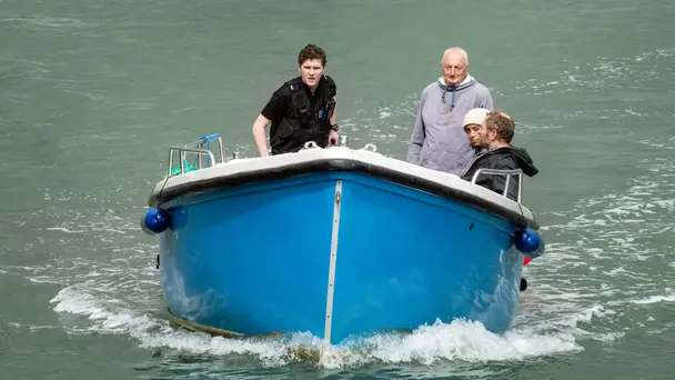 Beyond Paradise S1 E1