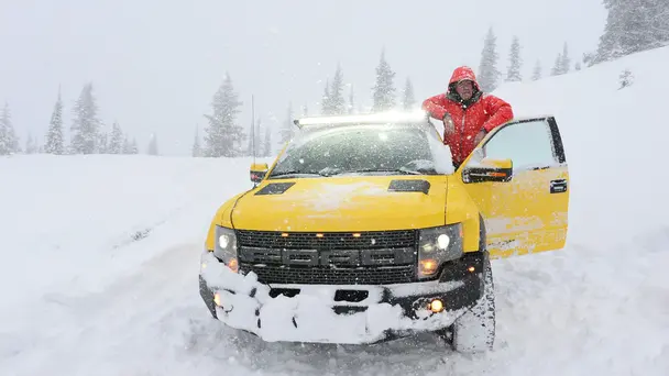 Top Gear: Winter Blunderland S1 E3