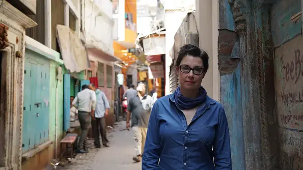 The Ganges with Sue Perkins S1 E2