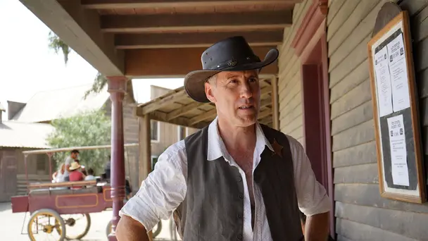 Anton and Giovanni's Adventures in Spain S1 E2