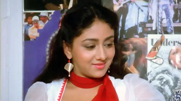 Aanewala Pal Jaanewala Hai