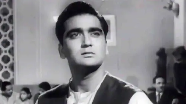 Aansoo Samajh Ke Kyon Mujhe