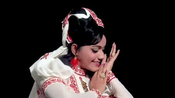 Aasha Gayee Usha Gayee
