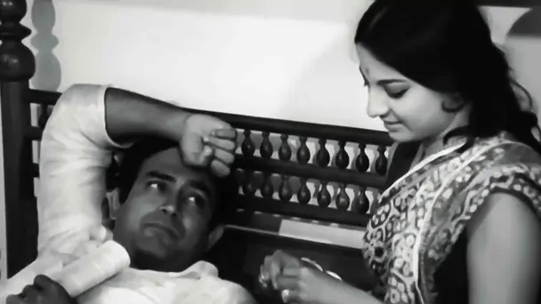 Phir Kahin Koii Phool Khila Chahat Na Kaho Usko