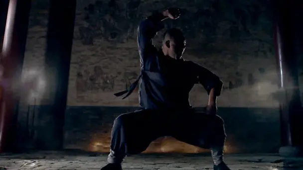 E1. THE OPENING ROAD