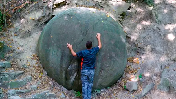 Mystery of the Stone Spheres