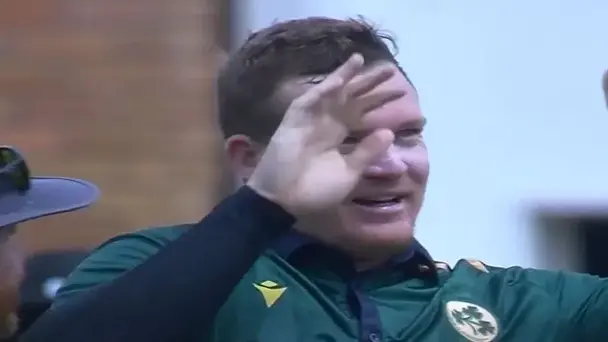 4-fer! Graham Hume puts a dent on Zimbabwe