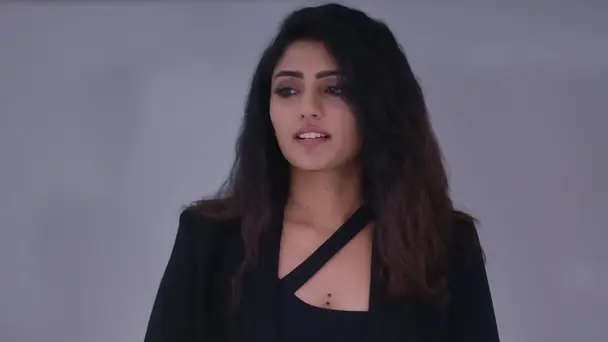 3 Roses S1 E1 - The Girl Next Door