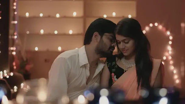 HoneyMoon S1 E1 - First Time First Night