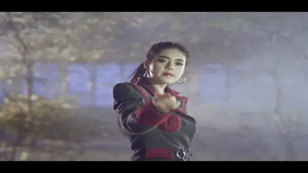 Chun Mai Tong Karn Tur (feat. FIIXD)