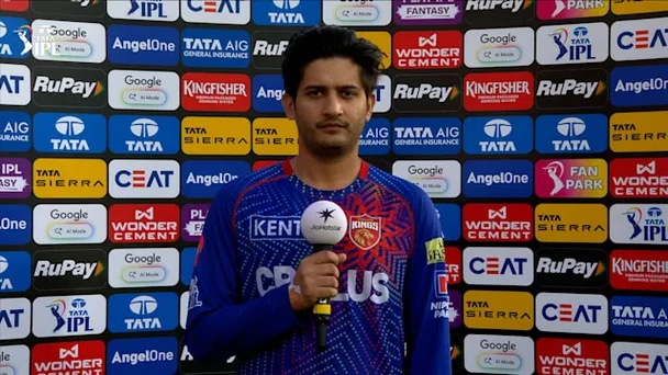 We Communicate Well: Priyansh