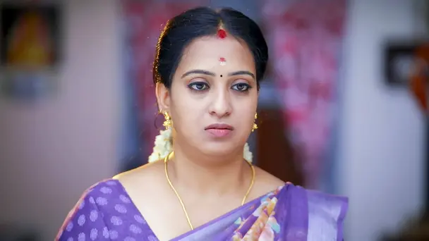 Sarala Rejects Radhika's Plea