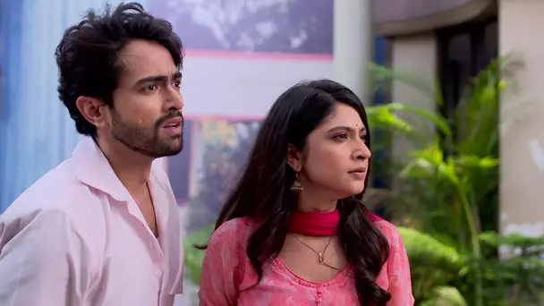 Nilotpal Faces the Angry Crowd