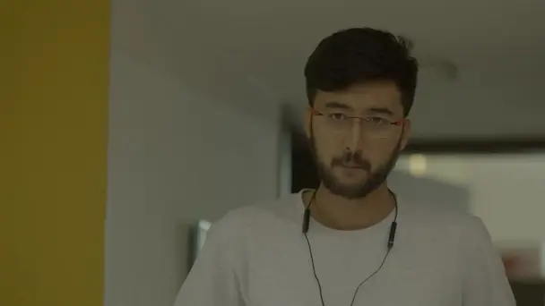 Vivaswan is surprised