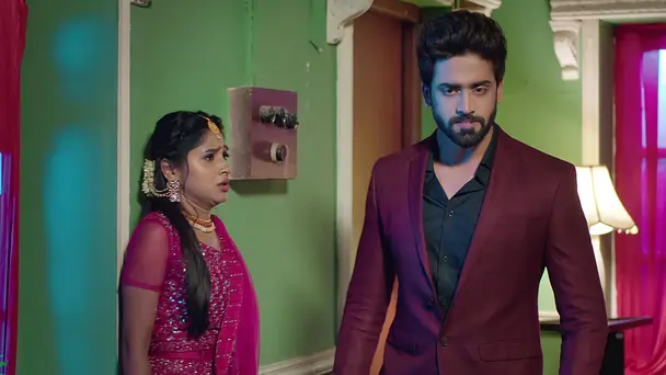 Vikramaditya Gets Furious