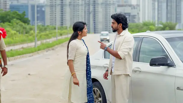 Saketh, Maithili's Clash