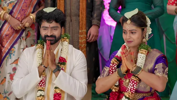 Maitri, Indrajith Tie the Knot
