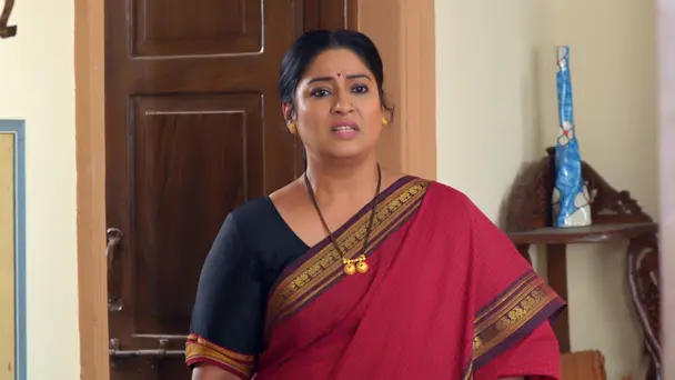 Laxmi Fumes at Aditi