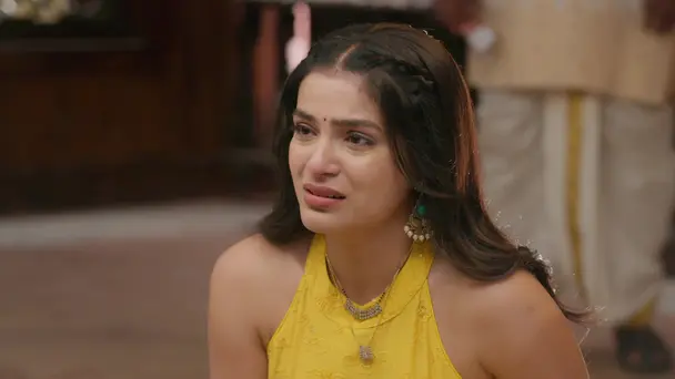 Roshni Unveils Her Identity