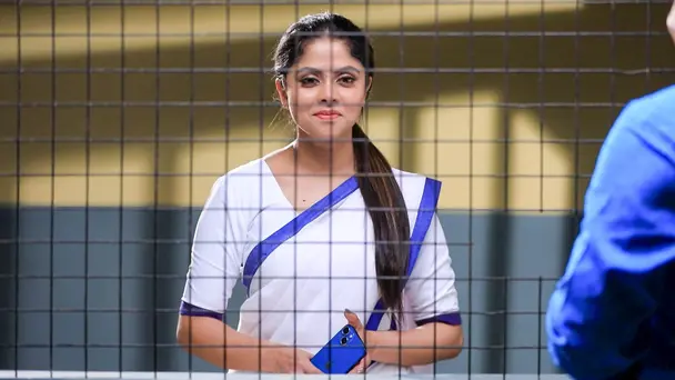 Vijayanthi's Move Makes Bhanumathi Happy