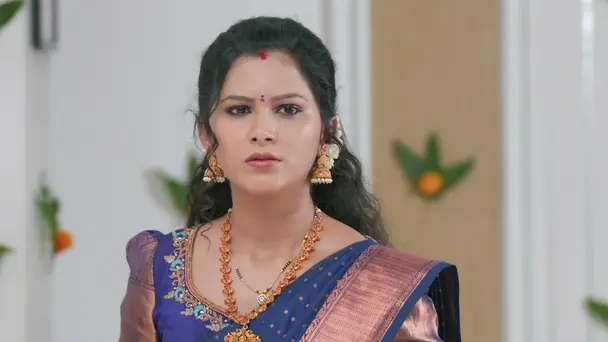 Pooja, Kannika's Clash