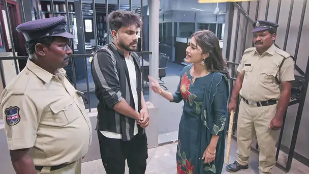 Dheeraj Caught in Bhadravati's Trap
