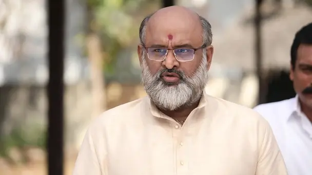 Vanavarayya Challenges Sivankalai