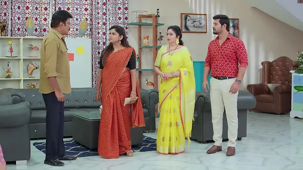 Devayani, Shailendra in Trouble