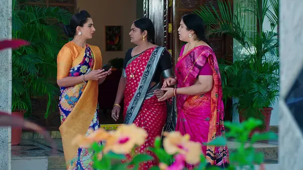 Soundarya, Deepa Are Anxious