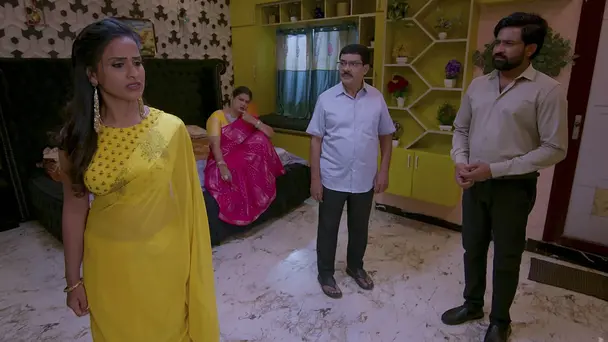 Rekha Faces Bhushan's Suspcions