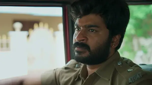 Kumaran escapes along with Asha