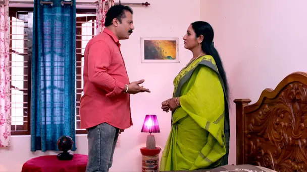 Sreekumar Confronts Saranya