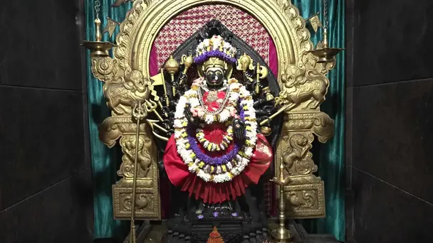 Aathi Shakthi Darshan