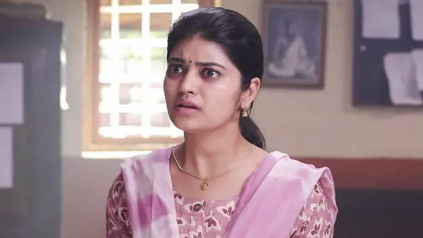 Kavya Gets Arrested!